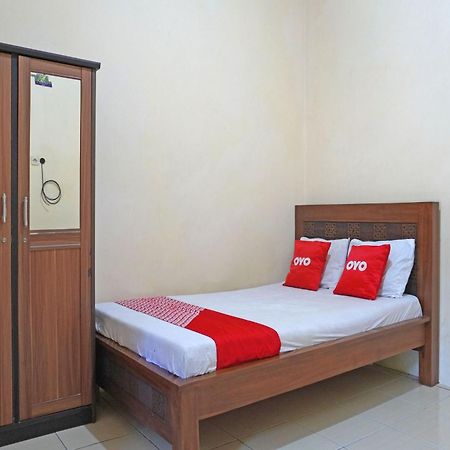 Oyo 91762 Green Home Stay Syariah Purwakarta Luaran gambar