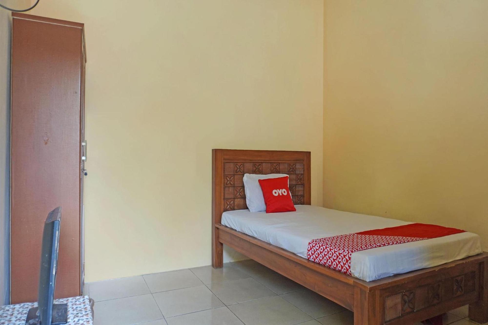 Oyo 91762 Green Home Stay Syariah Purwakarta Luaran gambar