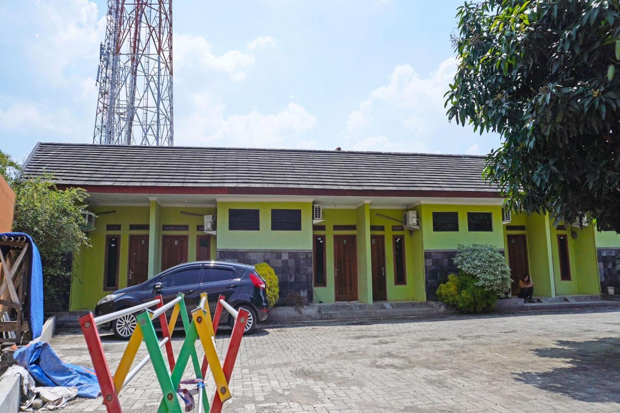 Oyo 91762 Green Home Stay Syariah Purwakarta Luaran gambar